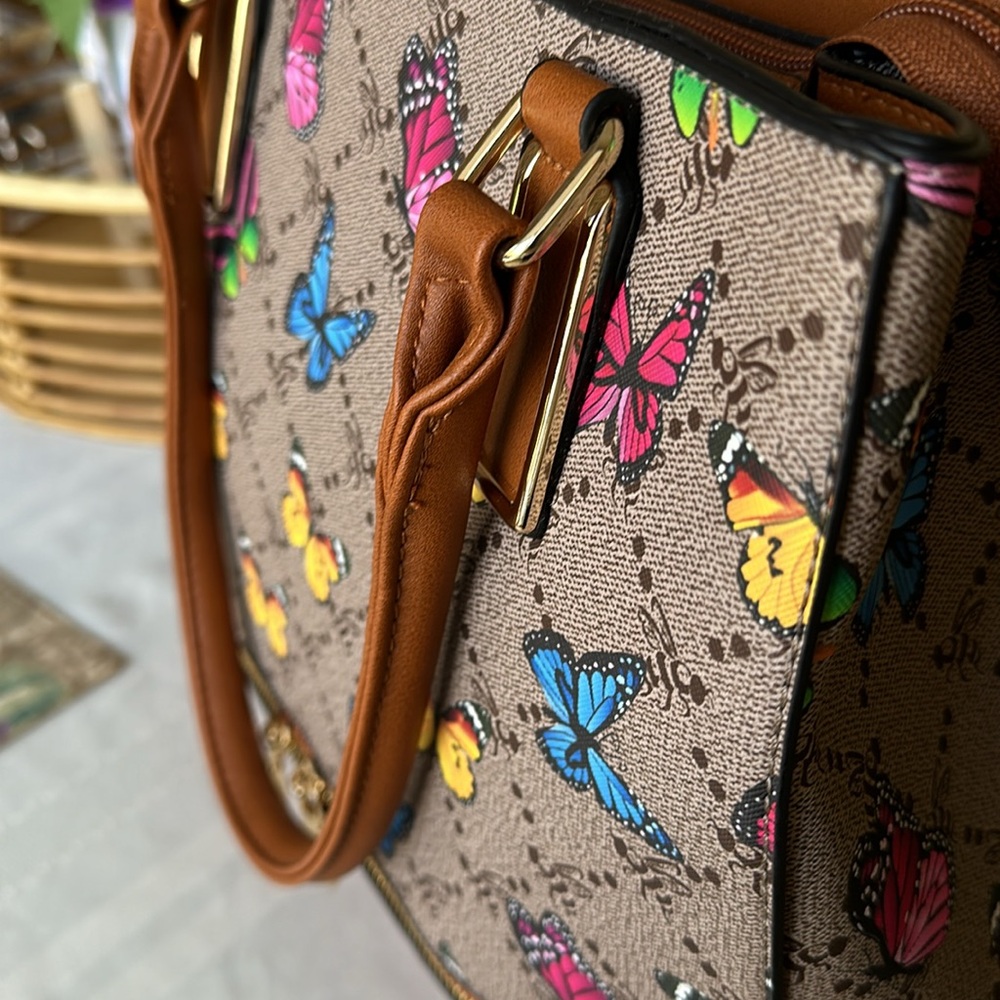 Brown Butterfly Pattern Tote with Leather Reinforced Handles NWT - Picture 6 of 9